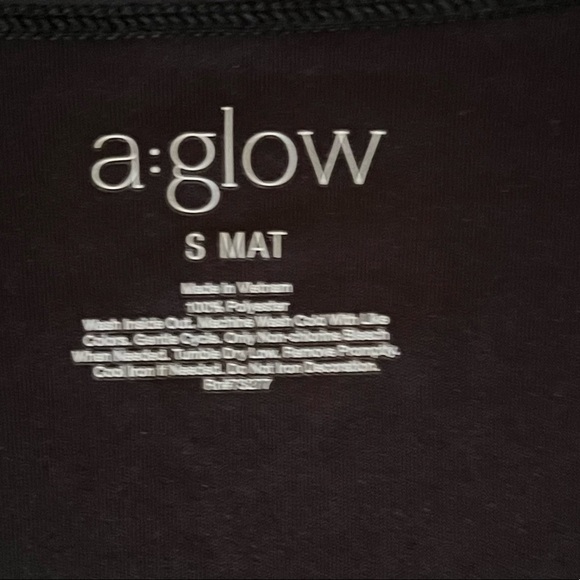 A:glow Maternity Short Sleeve Black Tee with Ruching Belly and Ties Size Small - Picture 4 of 4